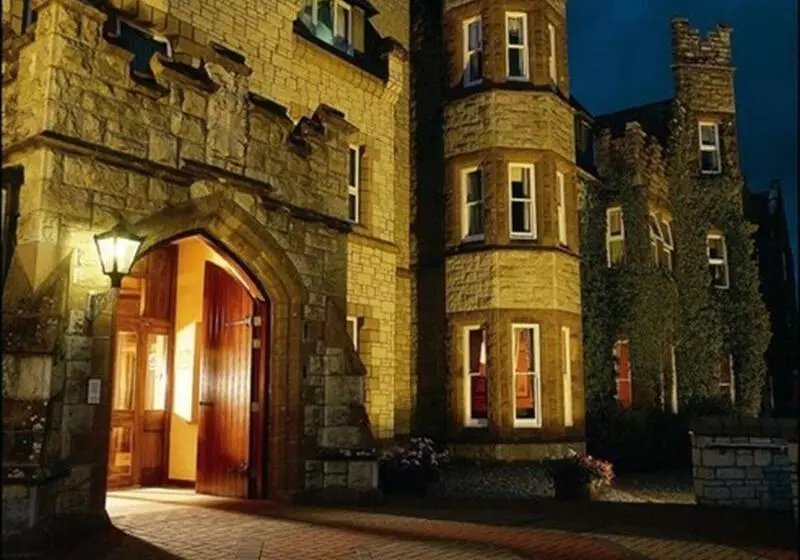 בית מלון כפרי Breaffy Woods