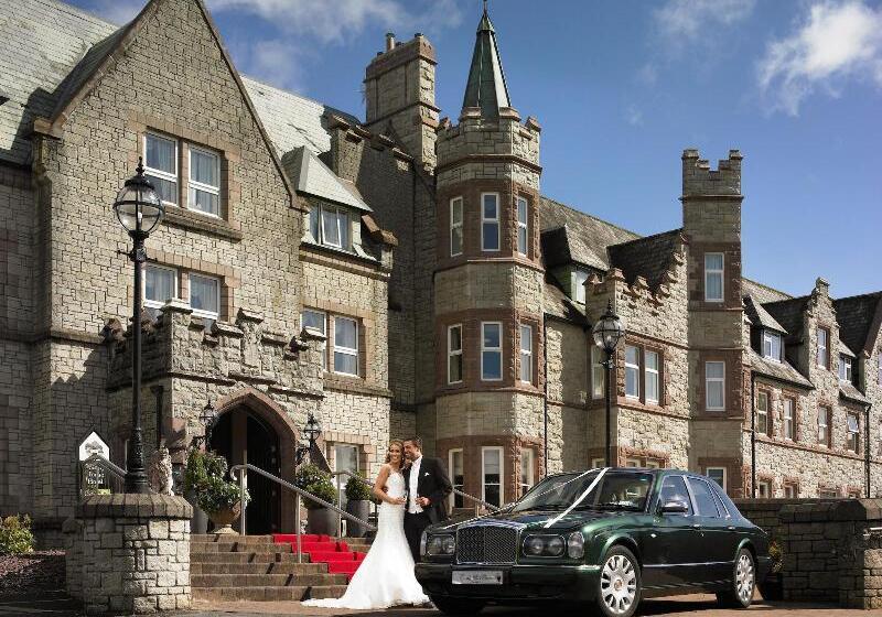 בית מלון כפרי Breaffy Woods