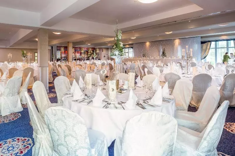 בית מלון כפרי Breaffy Woods