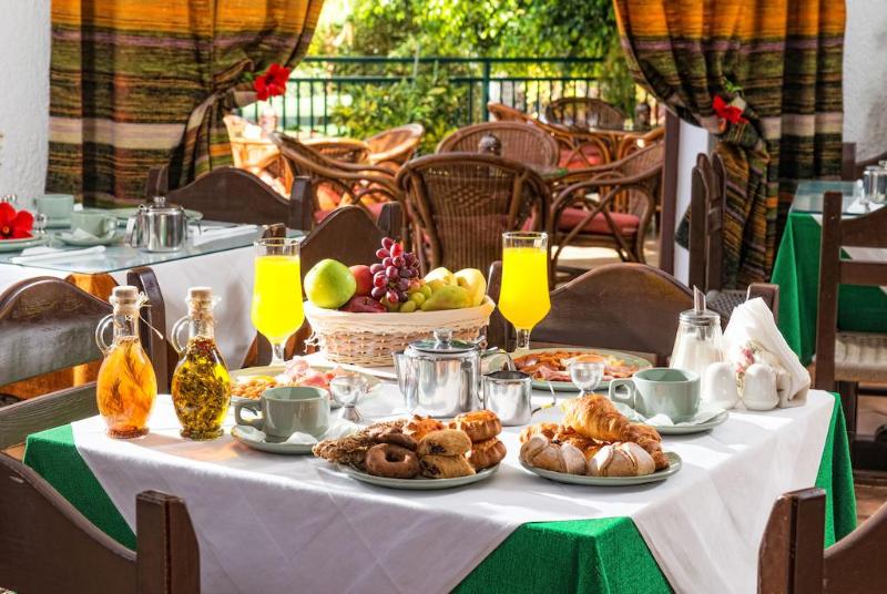 هتل Malia Holidays