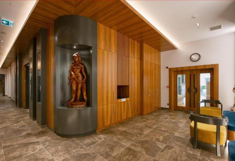 فندق Novum Garden Side