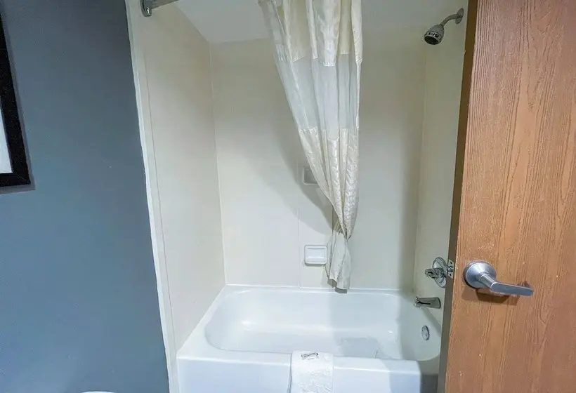 ホテル OYO Townhouse Jackson Ridgeland