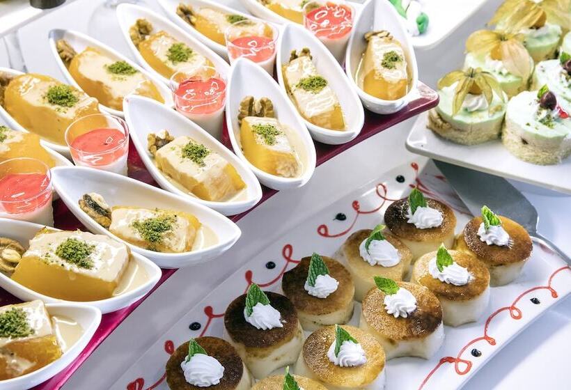 فندق Palm Wings Ephesus Beach Resort