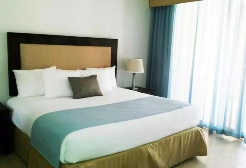 Отель Park Royal Homestay Club Cala Puerto Rico