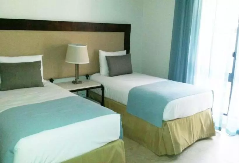 Отель Park Royal Homestay Club Cala Puerto Rico