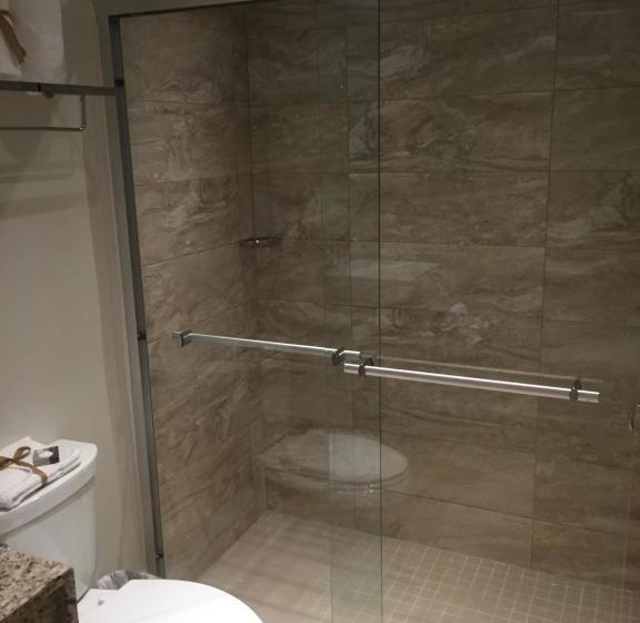 هتل Park Royal Homestay Club Cala Puerto Rico