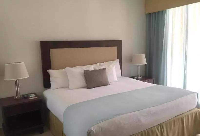 Отель Park Royal Homestay Club Cala Puerto Rico