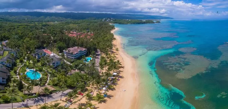 هتل Playa Colibri