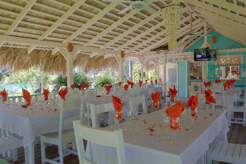 هتل Playa Colibri