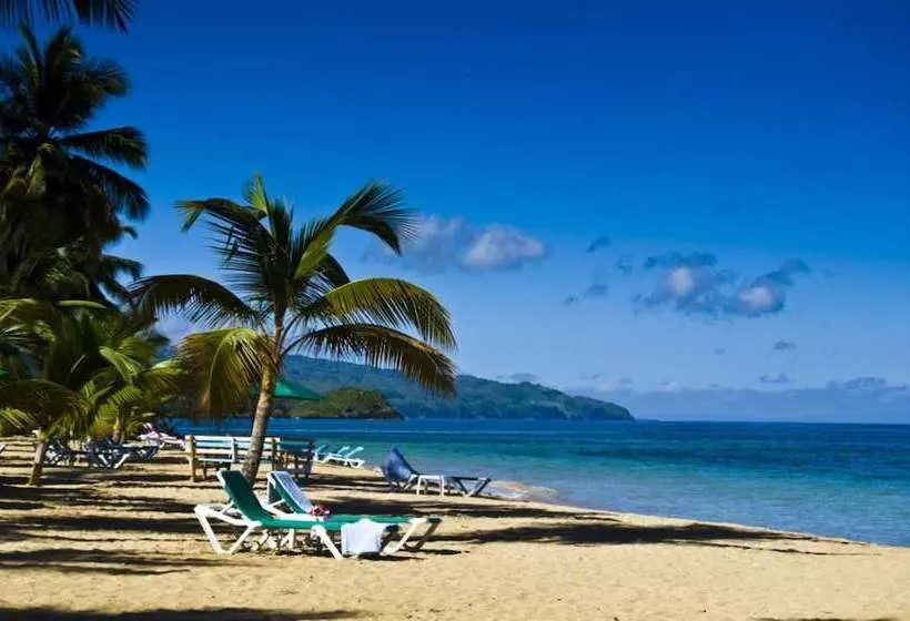 هتل Playa Colibri