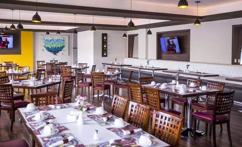 هتل Plaza Poblana