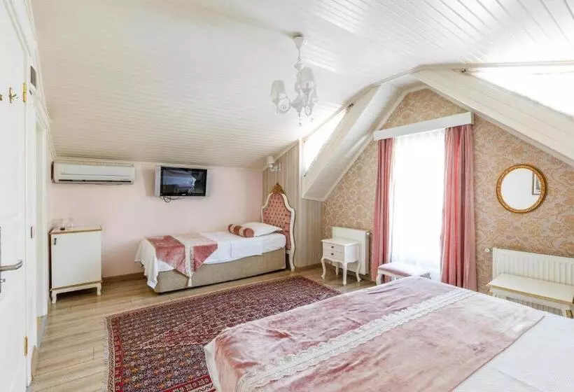 Romantic Hotel Istanbul