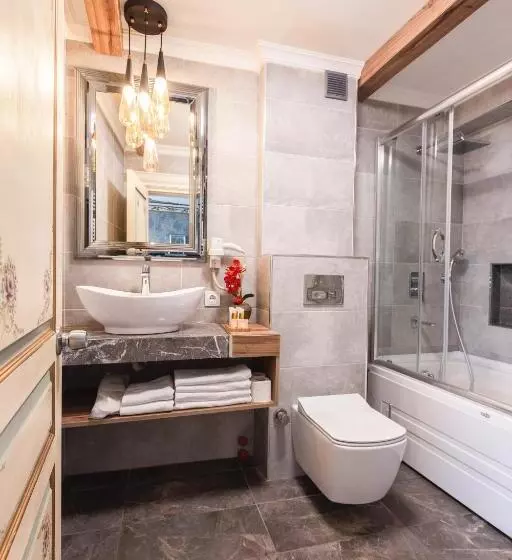 Romantic Hotel Istanbul