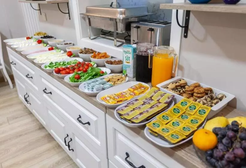 Romantic Hotel Istanbul