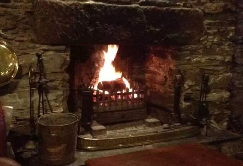 ホテル The Copley Arms