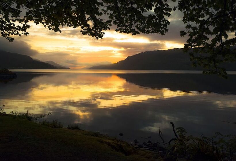 בית מלון כפרי The Lovat, Loch Ness