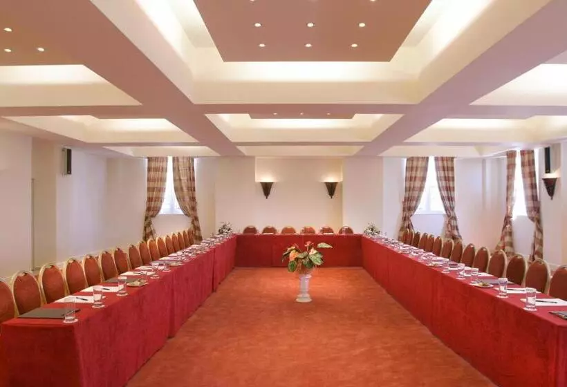 Отель Volos Palace