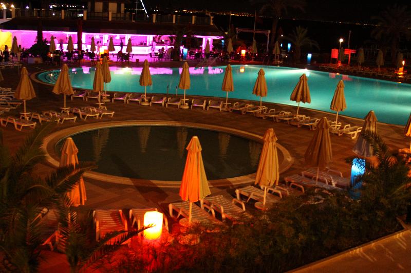 אתר נופש Aqi Hydros Club