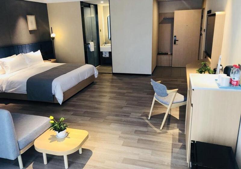 Lanou Hotel Jinzhou Red Star Macalline