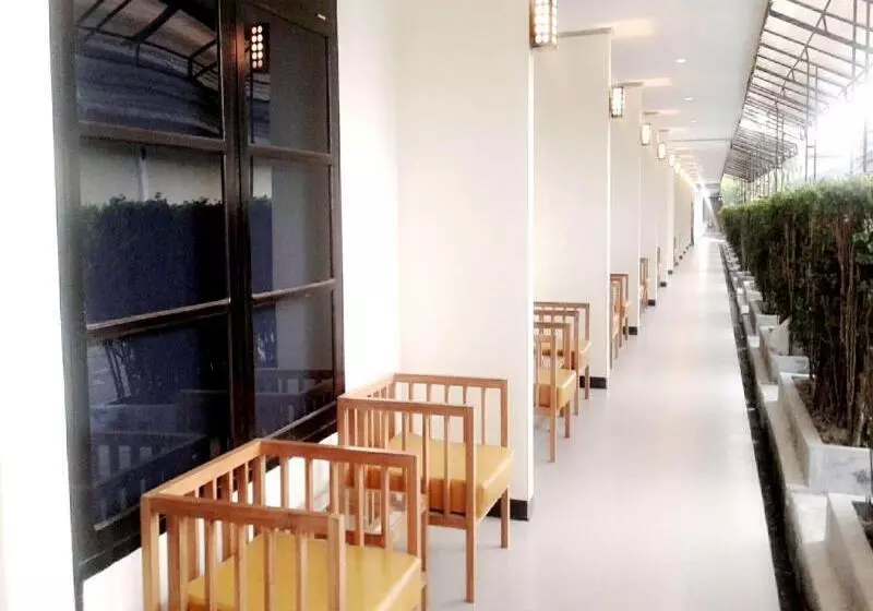 Serayu Hotel Timika