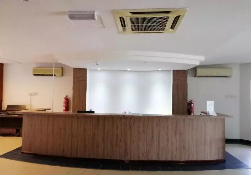 Safari Hotel By Oyo Rooms