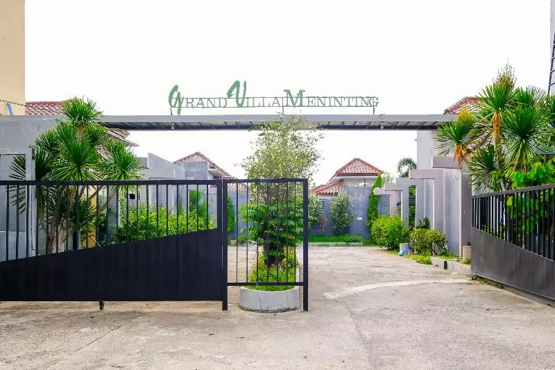 هتل Grand Villa Meninting By Oyo Rooms