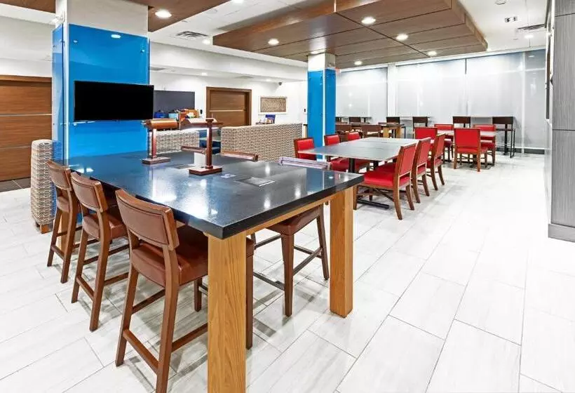 Hotelli Holiday Inn Express & Suites   Stafford Nw   Sugar Land, An Ihg