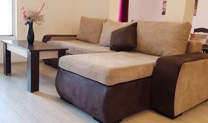 فندق Vintegra Family