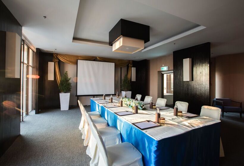 Centara Karon Resort Phuket   Sha Extra Plus