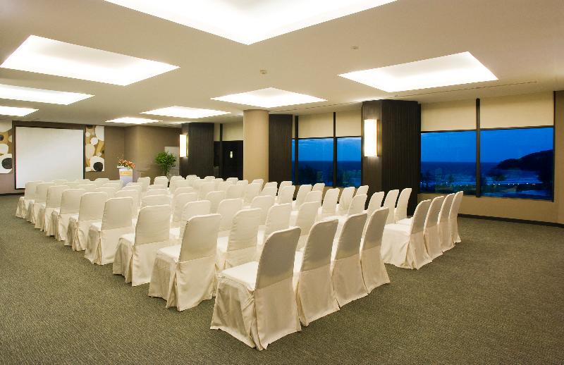 Centara Karon Resort Phuket   Sha Extra Plus