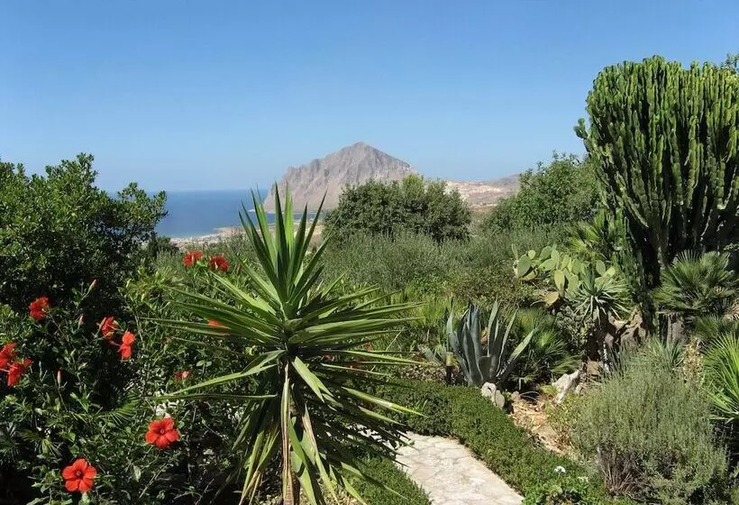 ホテル Baglio Santacroce