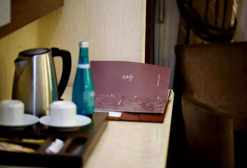 Hotel Grand Hilarium