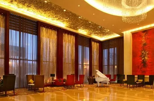 Отель Howard Johnson All Suites Suzhou