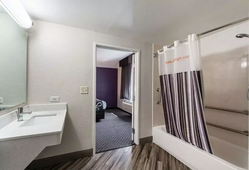 فندق La Quinta Inn & Suites By Wyndham San Antonio Downtown