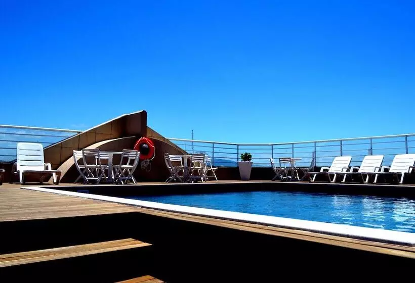 ホテル Luisa Palace