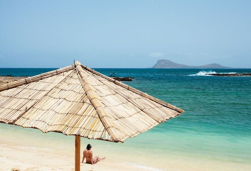 Отель Murdeira Village