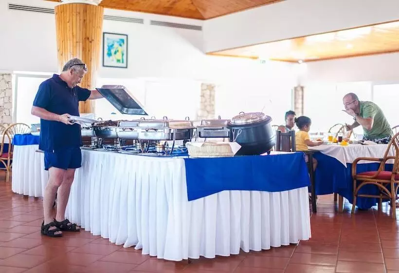 هتل Murdeira Village