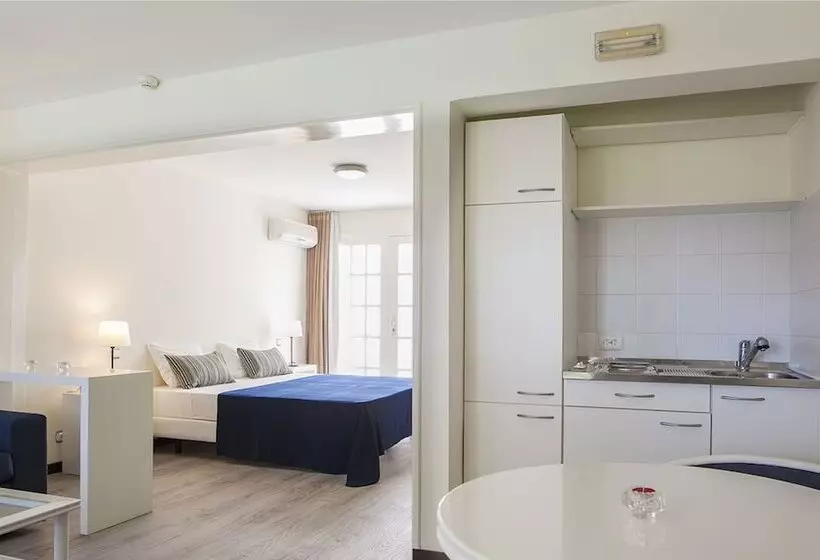 هتل Murdeira Village