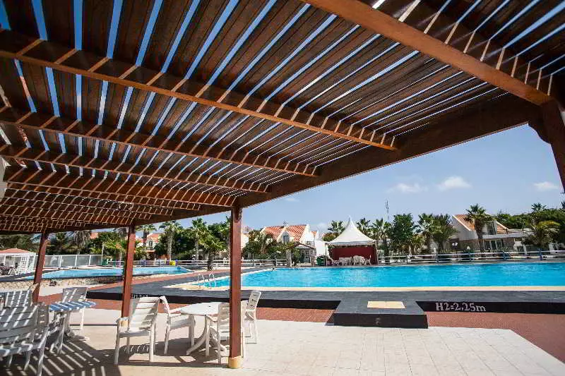 هتل Murdeira Village