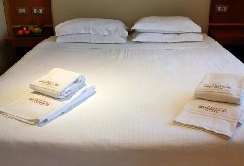 ホテル Park Central