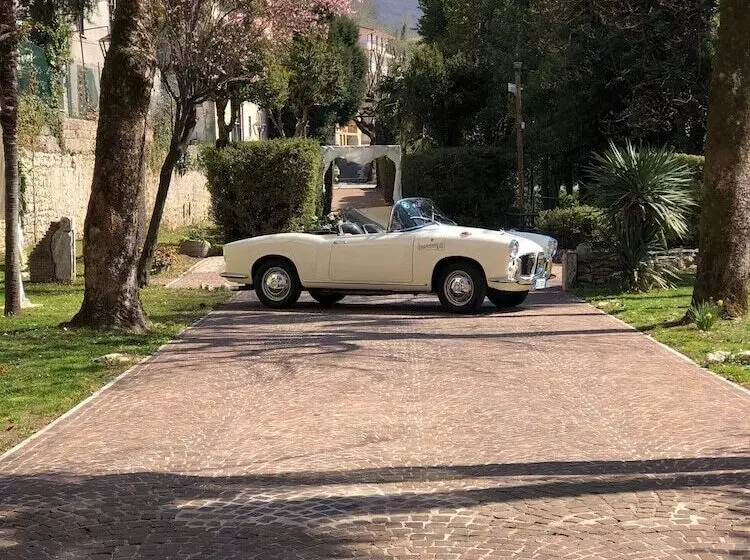 هتل Villa Grancassa