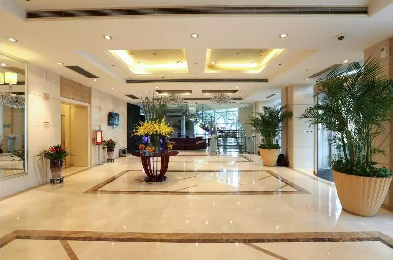 Howard Johnson Huaihai Hotel Shanghai