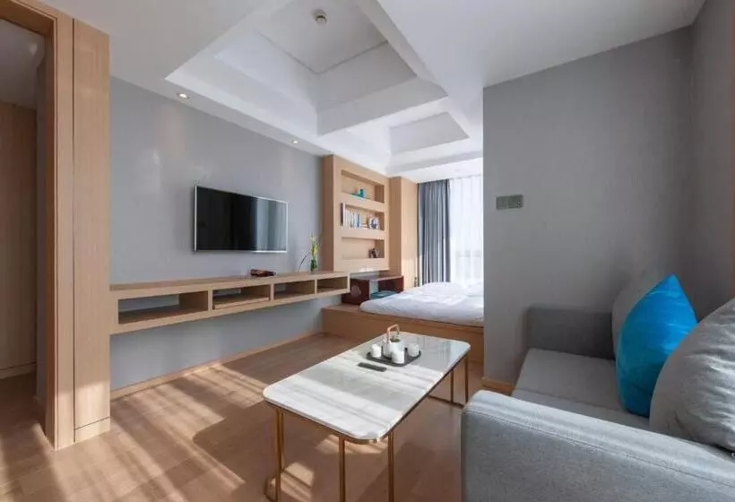 هتل Shanghai Baixia Pagoda