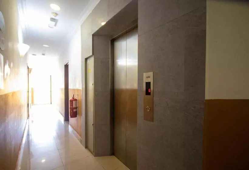 Hotelli Sun Inns Permas Jaya