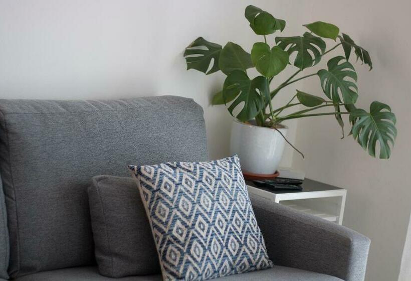 Apartamentos Juan Benítez