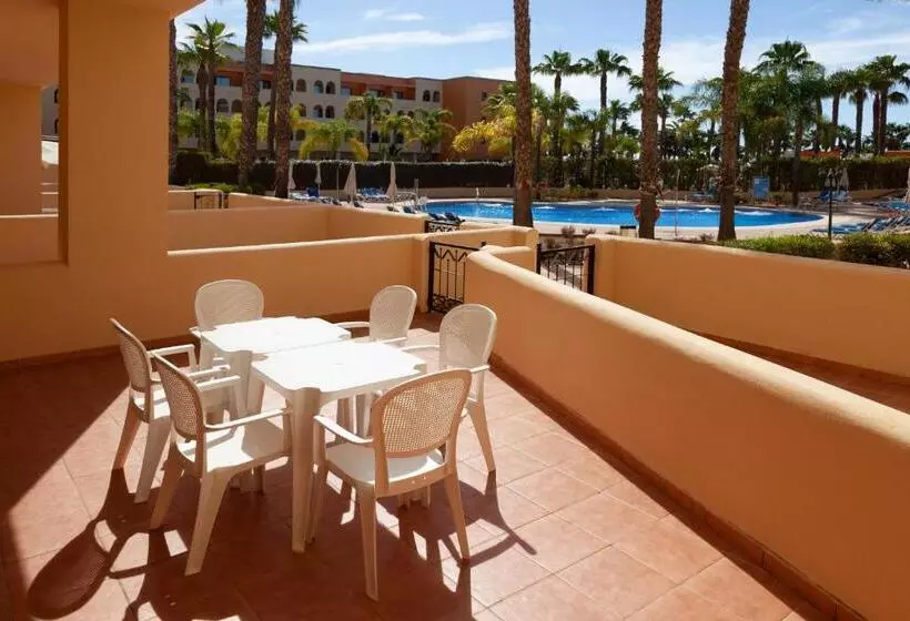 Apartamentos Playamarina