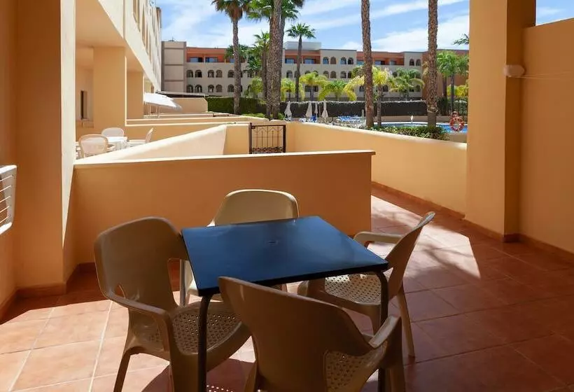 Apartamentos Playamarina
