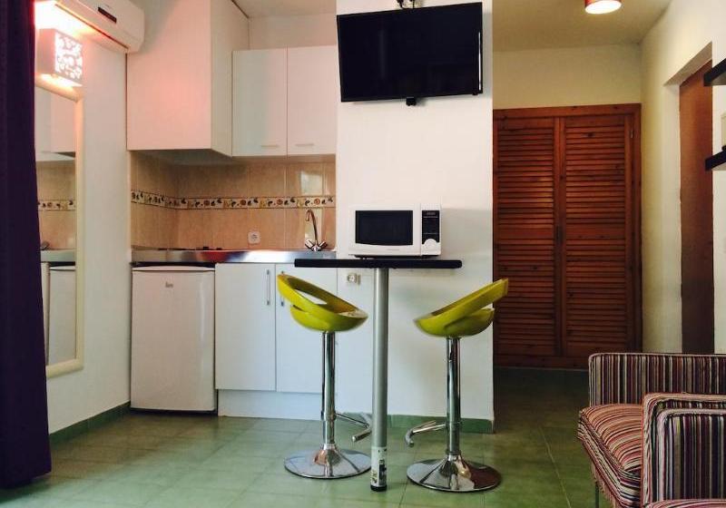 Coconut Apartments   Adults Only