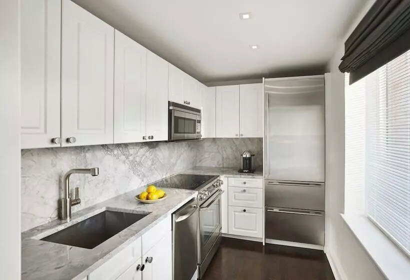 酒店 Aka Sutton Place