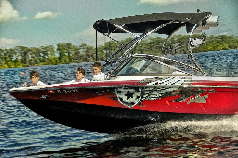 בית מלון כפרי Blue Heron Beach Resort